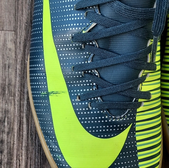 Nike MercurialX Victory VI CR7 IC Men's Indoor, US 8, Seaweed/Volt, 852526-376 - Picture 3 of 6